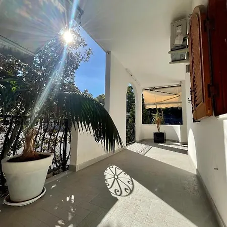 Appartement Aci Boutique *